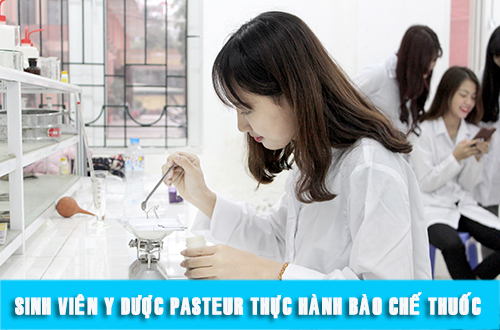 Sinh viên Y Dược Pasteur thực hành bào chế thuốc